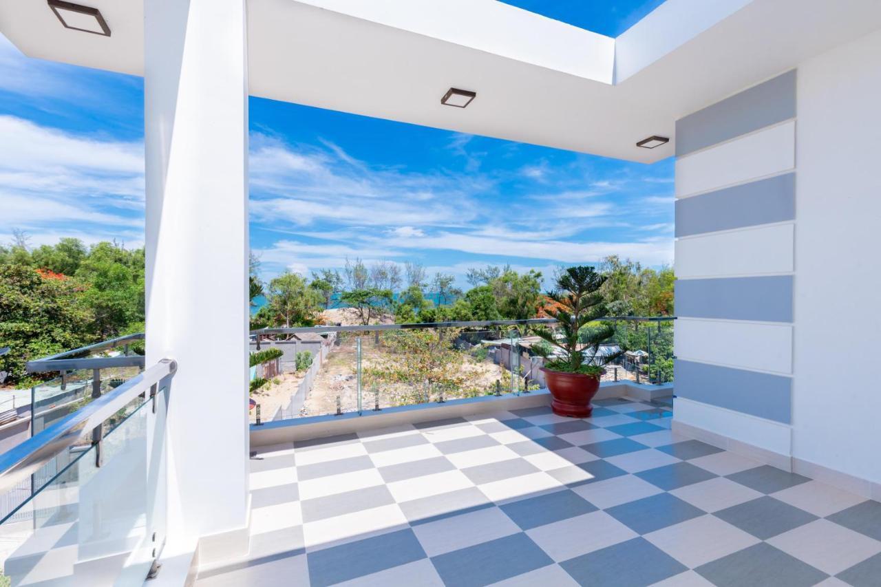 Palm 28 - In Vungtau Pool, Karaoke, Bida *