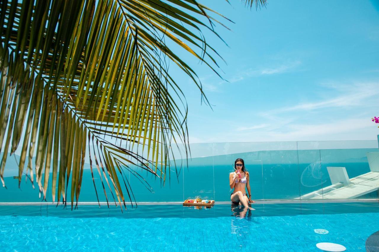 Sala Hotel 4*