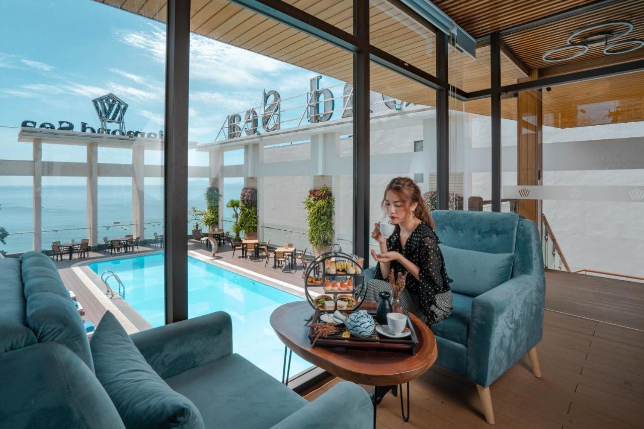 Khách sạn Diamond Sea
