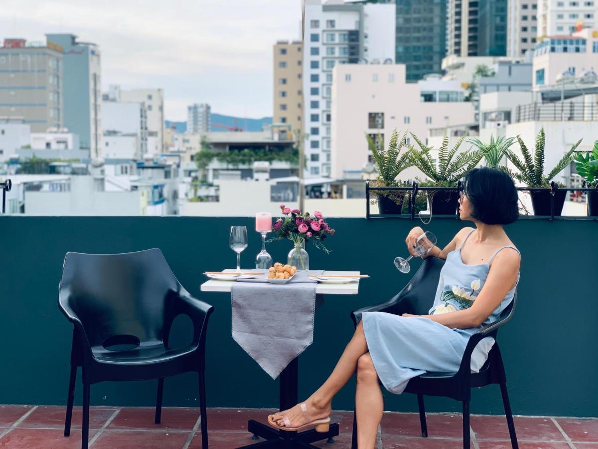 Thanh & * Đà Nẵng