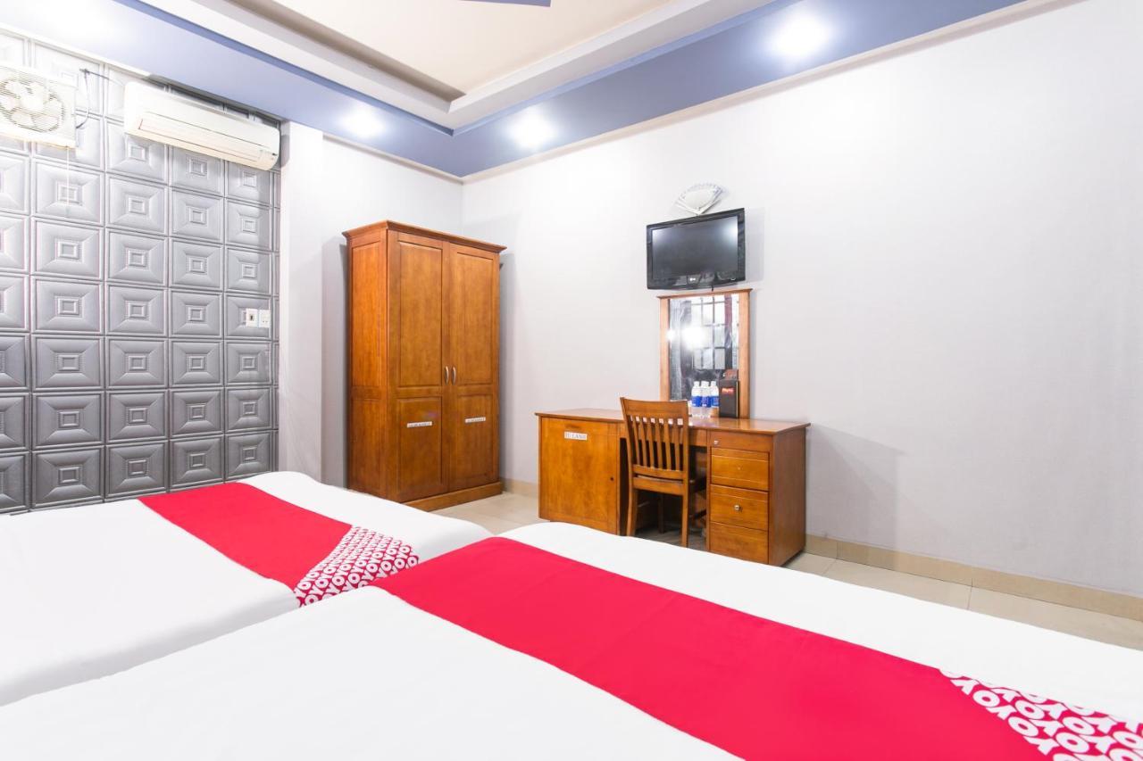 Hotel Honey 2*