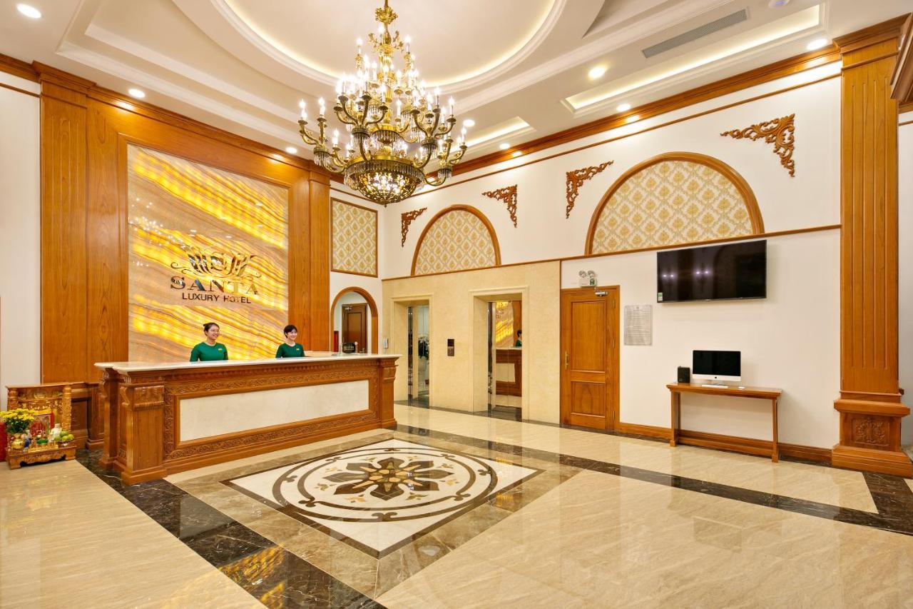 Santa Luxury Hotel