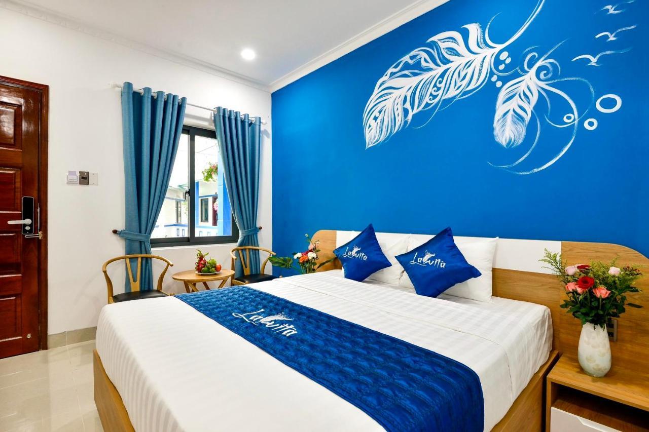 La Hotel 2*