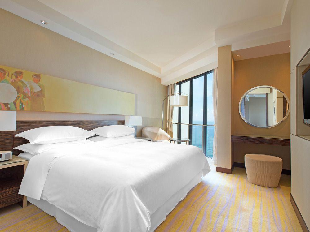 Hotel Sheraton &