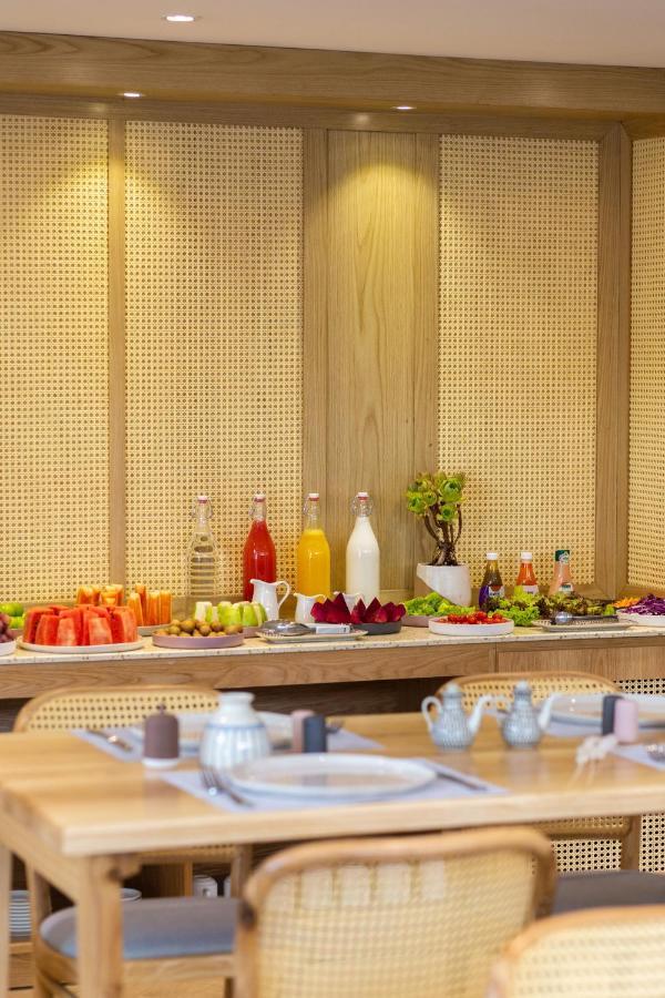 Sanayen & Residences - Pool And Close Aparthotel