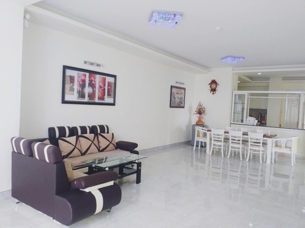 Hotel Khach San San Ho
