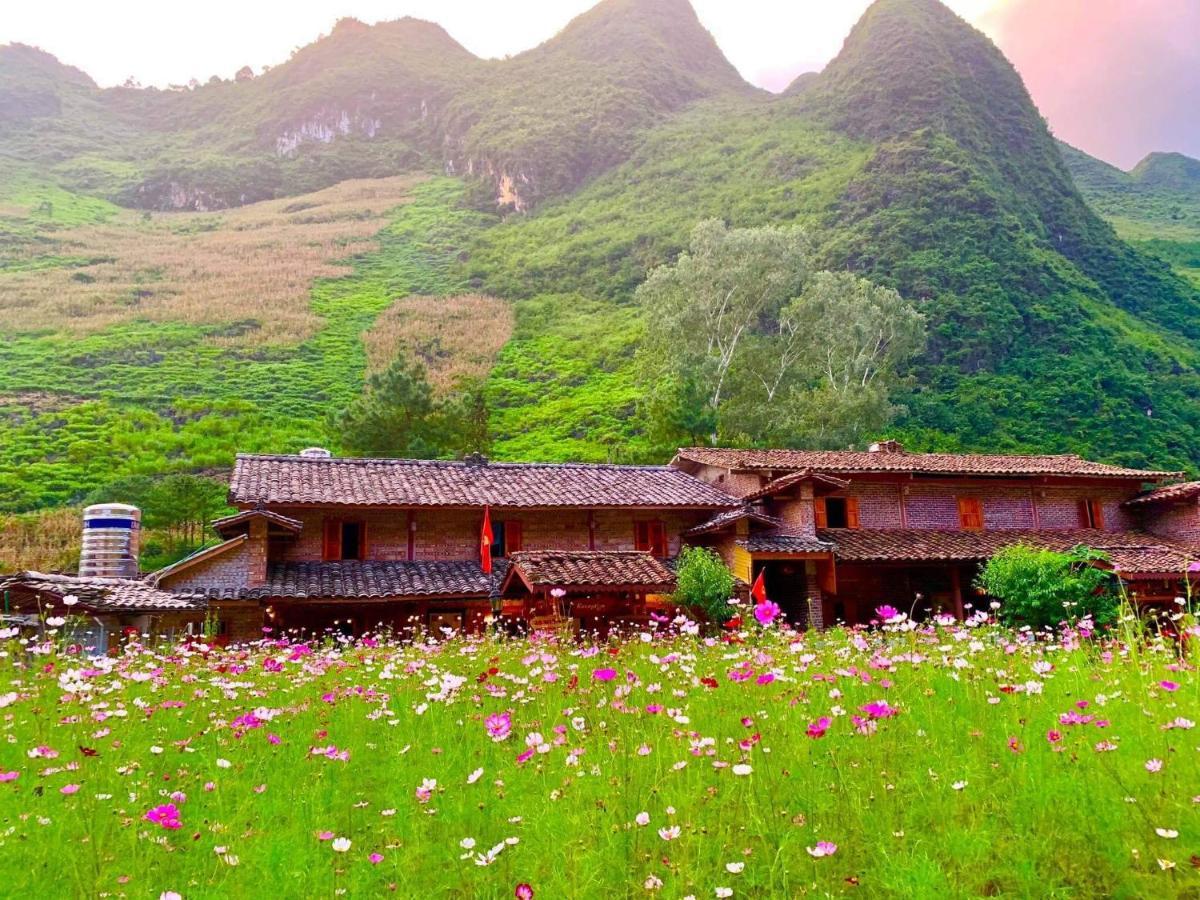 Little Yen's Guest house Meo Vac
