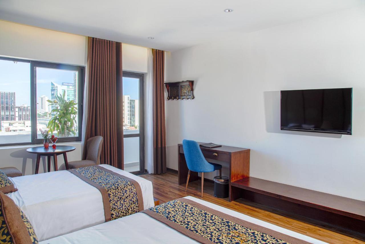 Dong Duong Hotel&suites Khách sạn 4*