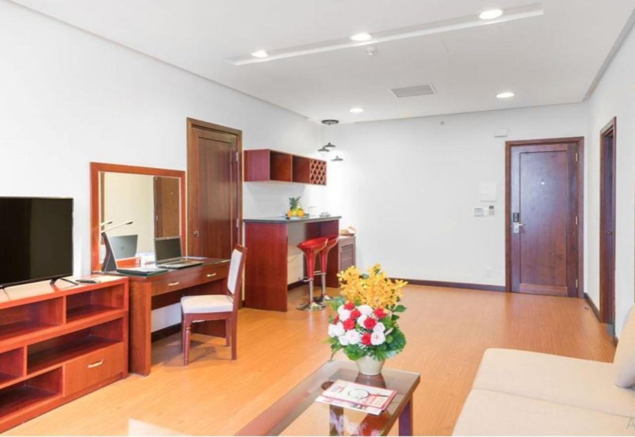 Hotel River 3*
