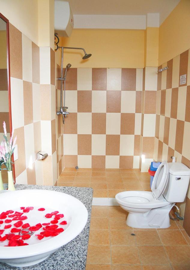 Ponys Motel Nha Trang