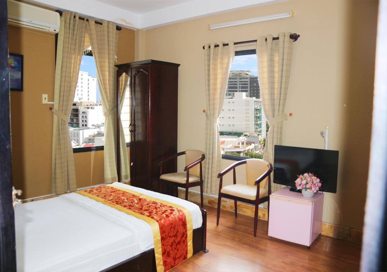 Ponys Motel Nha Trang