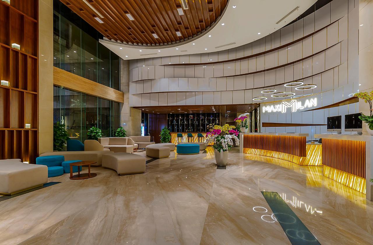 Maximilan Hotel 4*