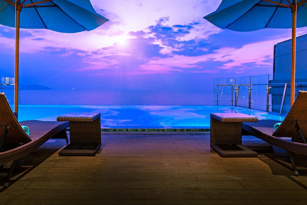 Hotel Maximilan 4*