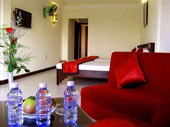Kiki Hostel & Pool Club Hotel Hoi An