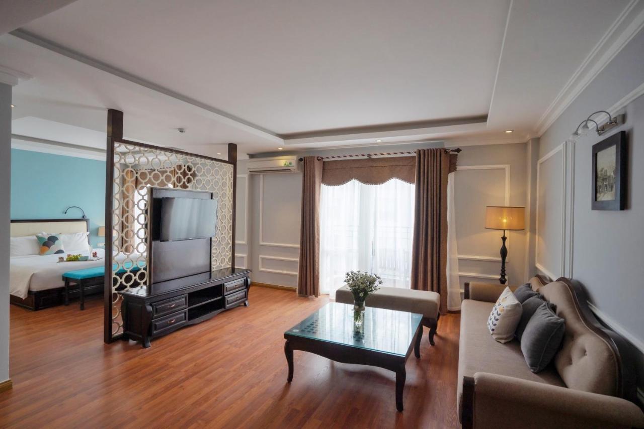 Sincerity Khách sạn 4*