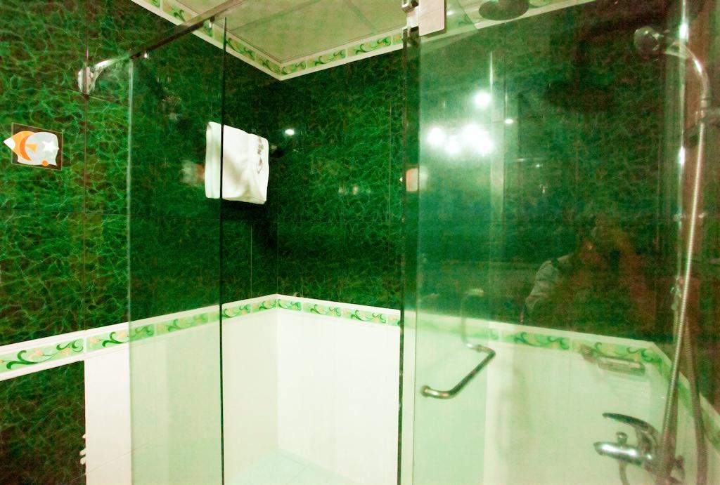 Galaxy 2 Hotel