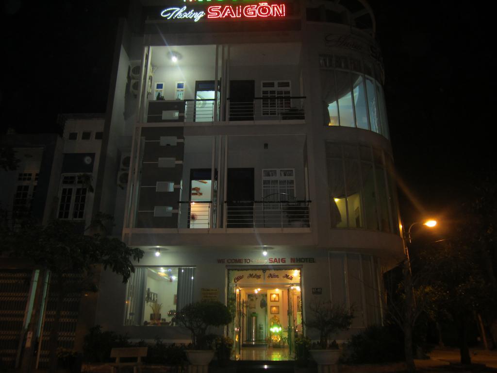 Thoang Sai Gon *