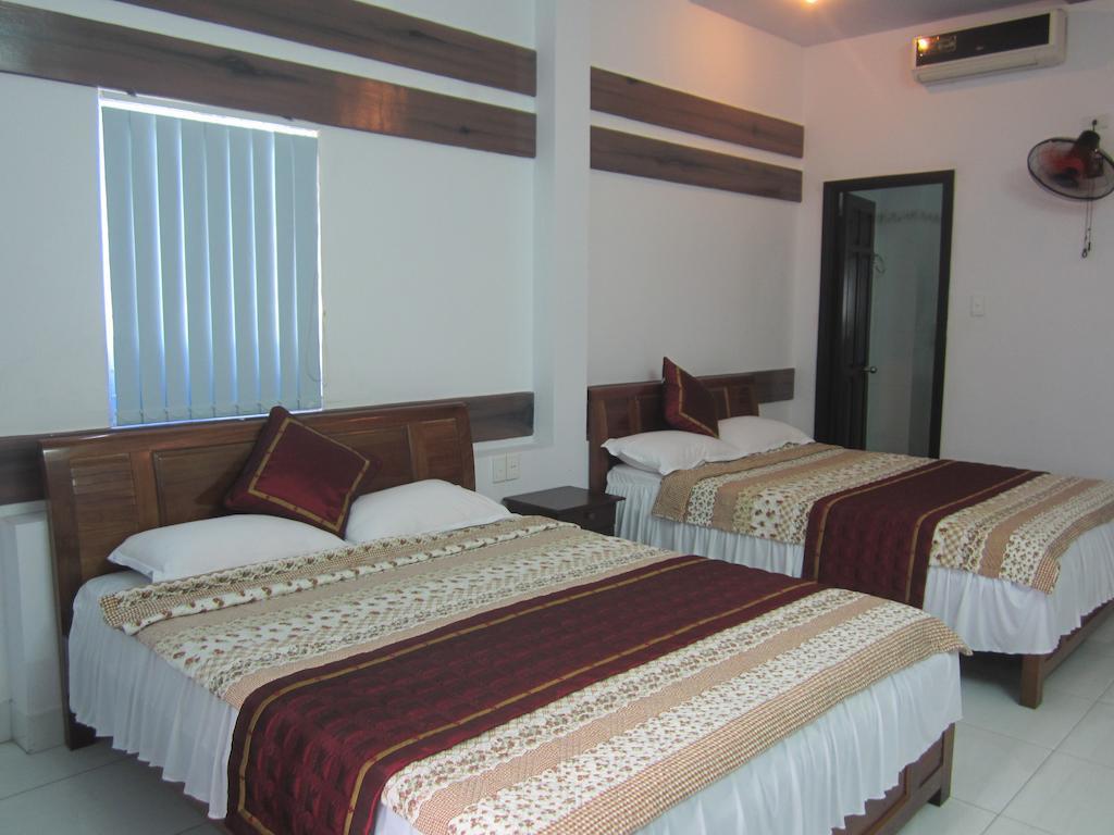 Thoang Sai Gon Hotel