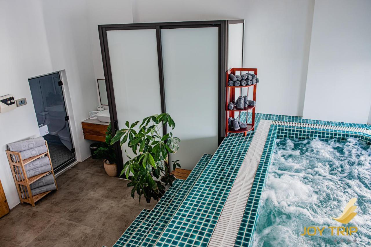 Joy Trip Hotel&spa 4* Nha Trang