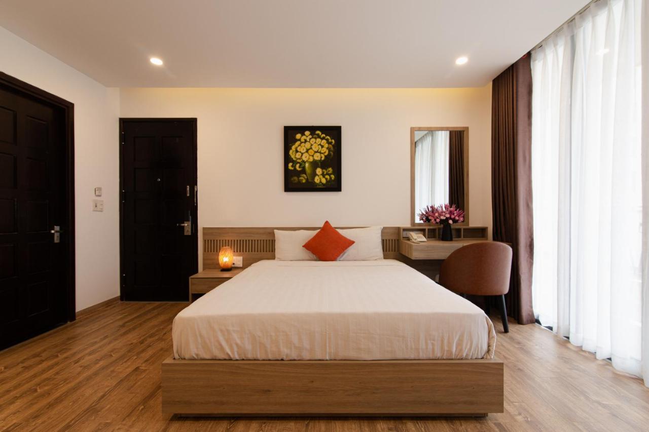 Hotel Emily &