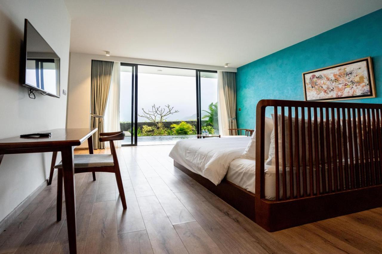 Oceanfront Villas * Nha Trang