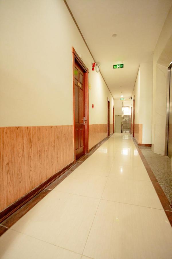 Hotel Qami 2*