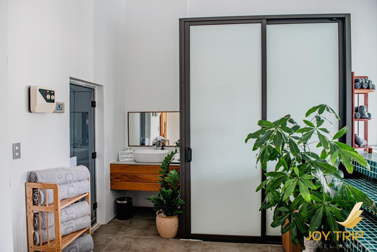 Joy Trip Hotel&spa Khách sạn Nha Trang