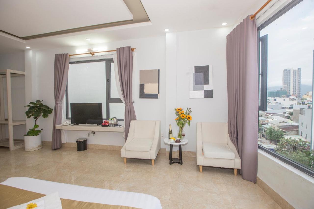 Lis Hotel Da Nang