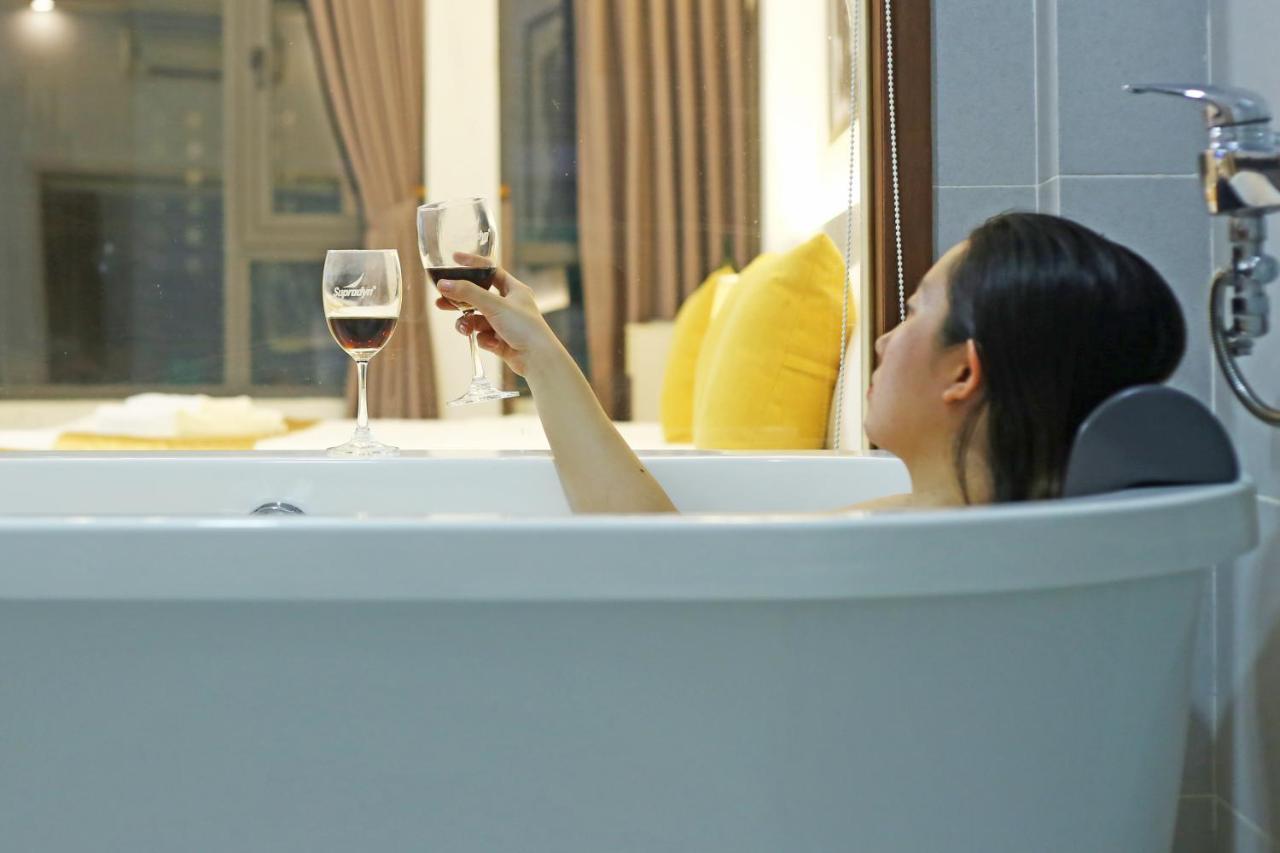 Lis Hotel