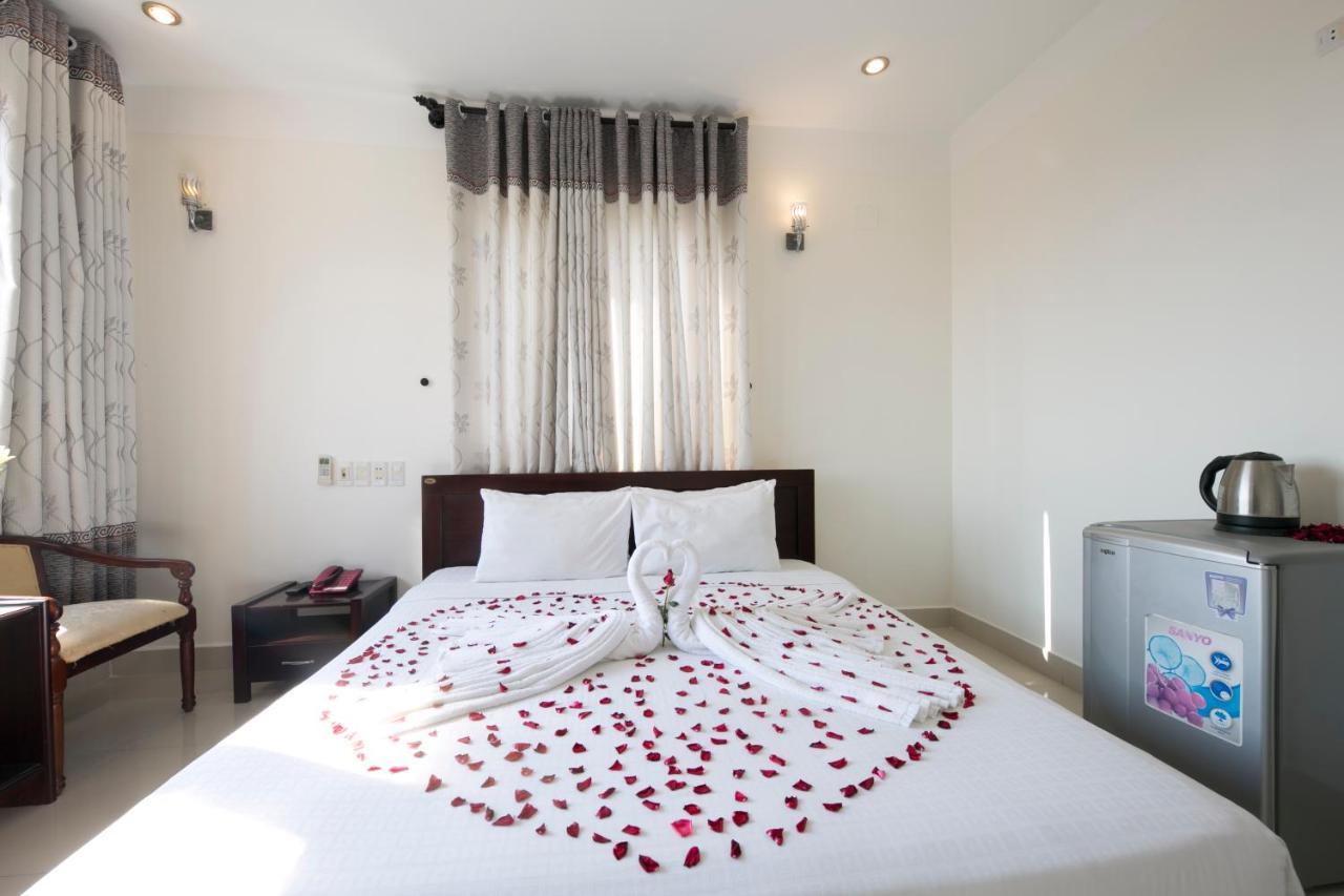 Dream Hotel 3*