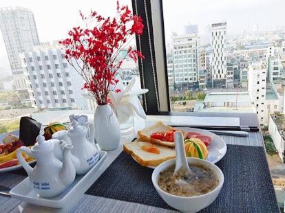 Everland Hotel
