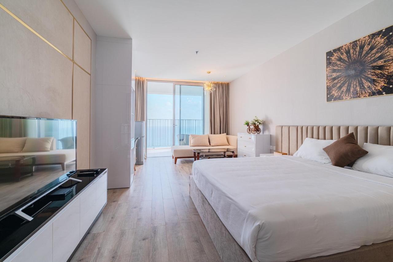 Homie Panorama Beachfront Residences *