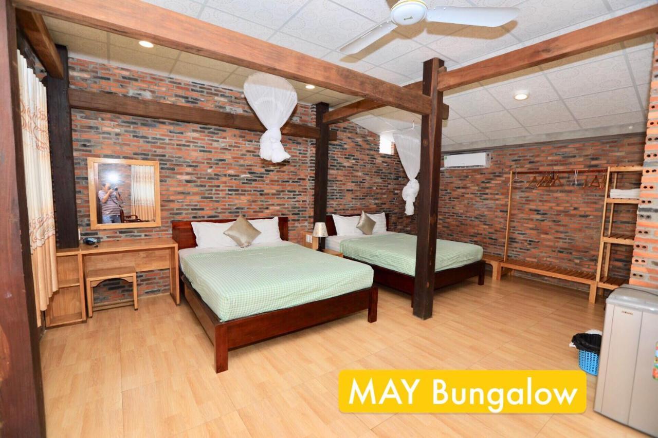 MAY Bungalow Hotel Mũi Né
