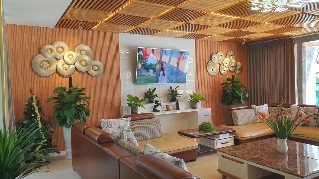 Villa The Five 8 Bedrooms Beachfront - K3 *