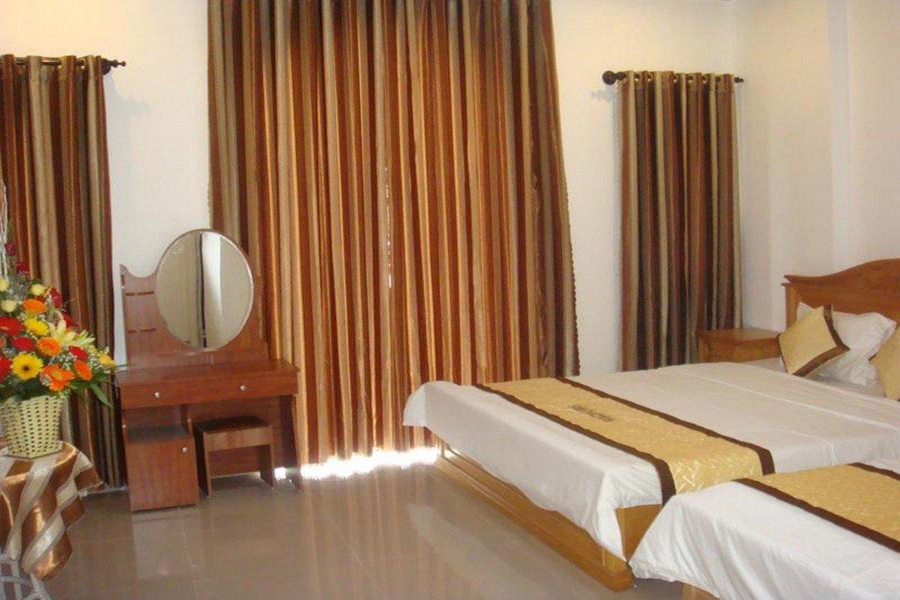 Khách sạn Golden 2*