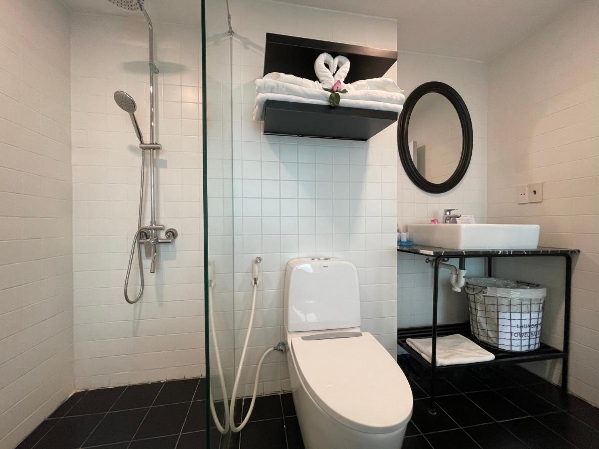 Nomad Apartment