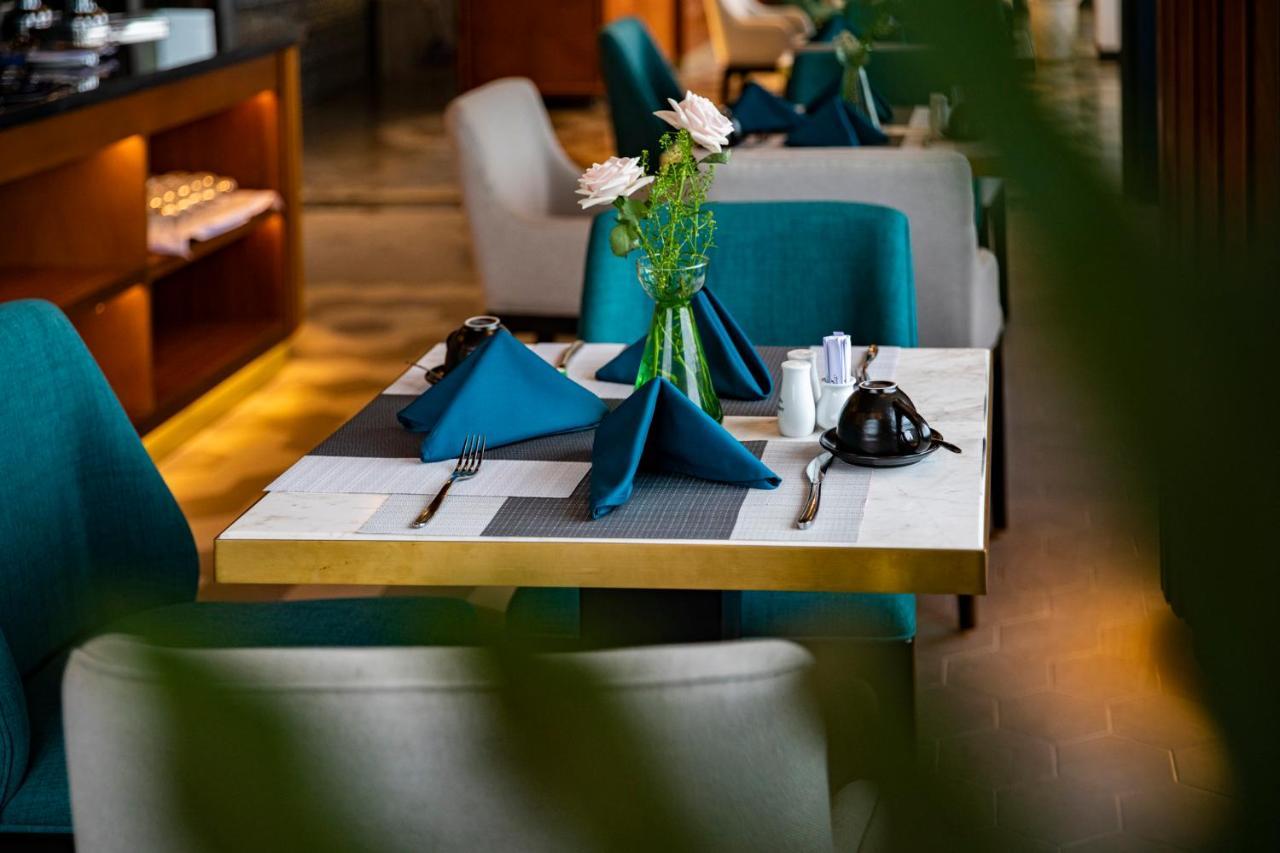 Angel Hotel 4*