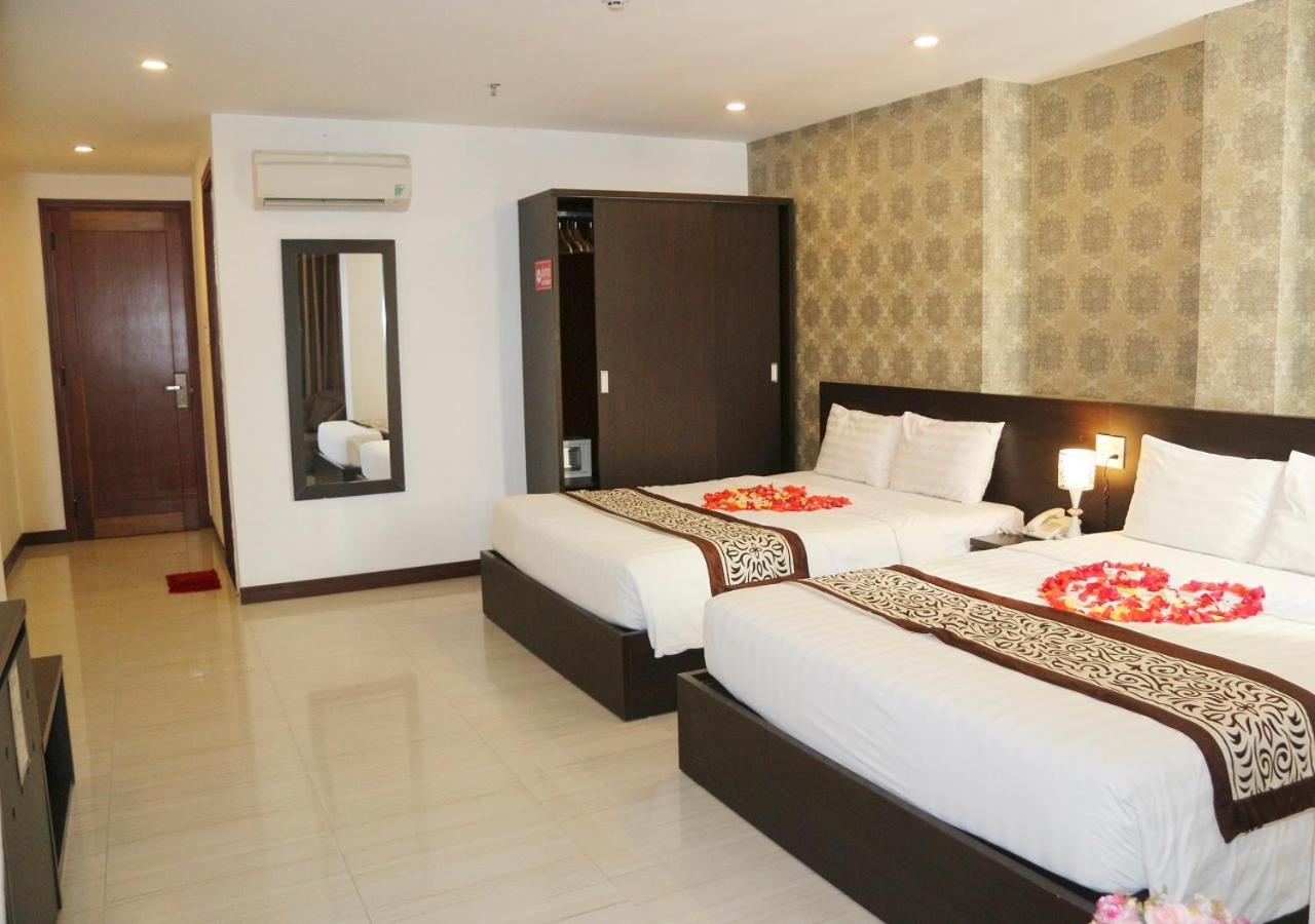 Lucky Star Hotel