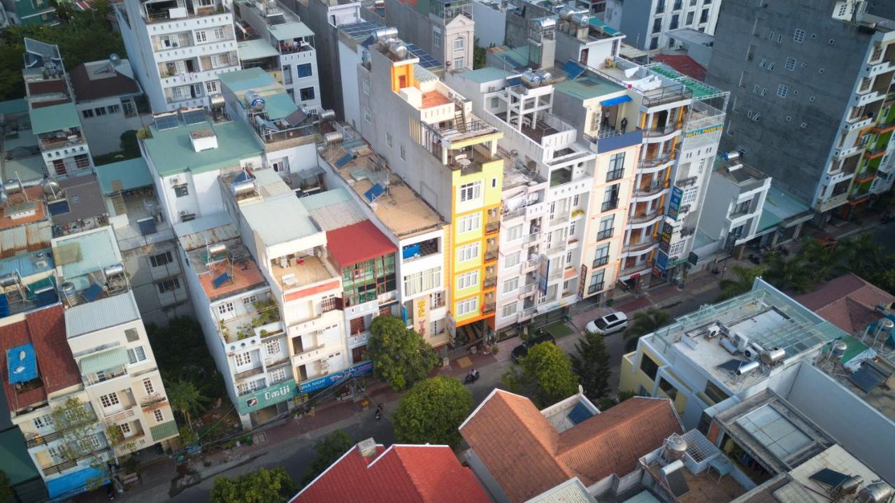 Hotel Khach San Bach Mai - Bach Mai
