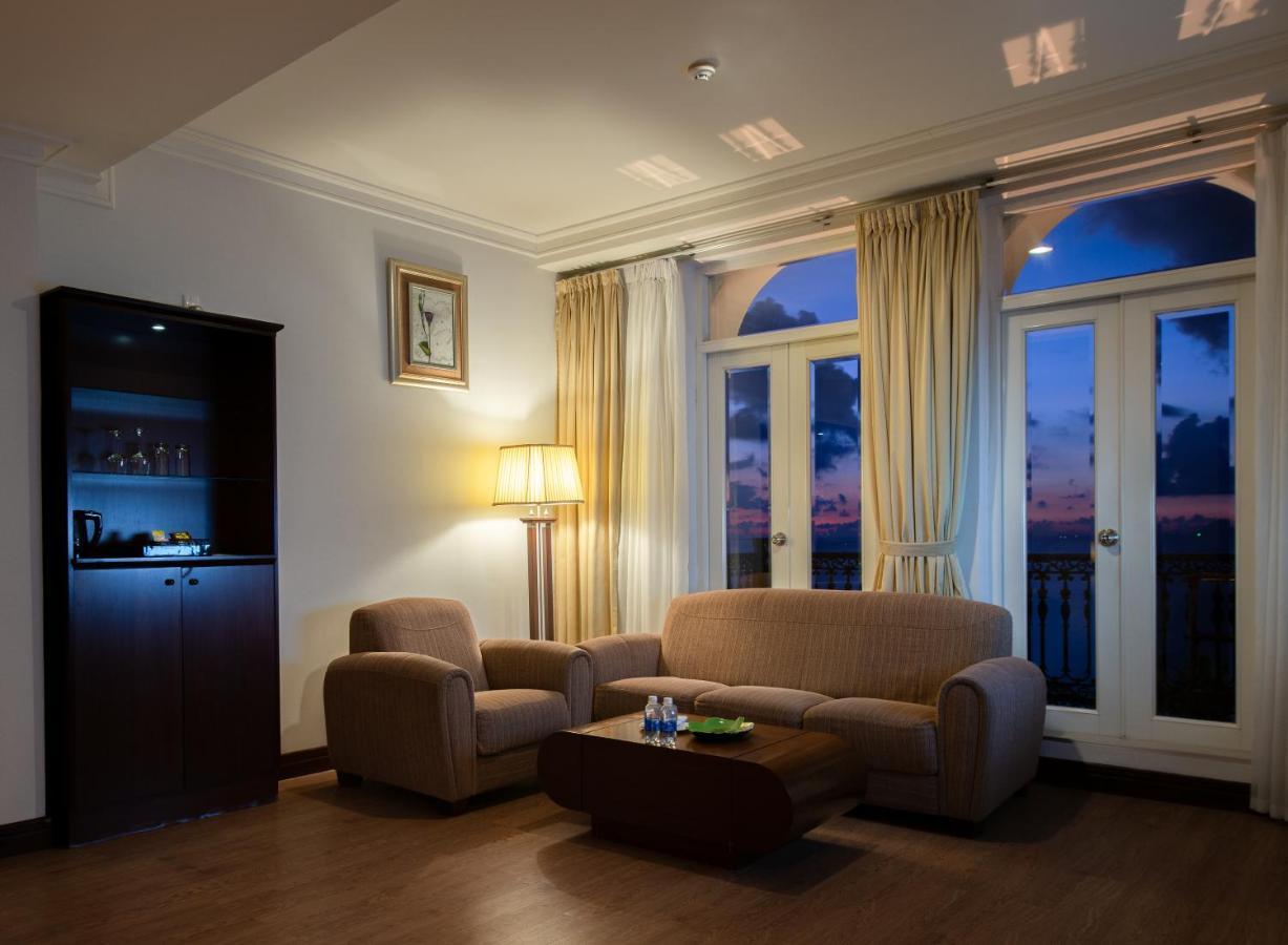 Sunrise & 5* Nha Trang