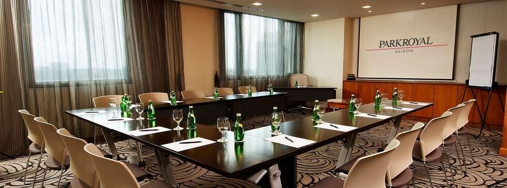 Parkroyal Sài Gòn Khách sạn 4*