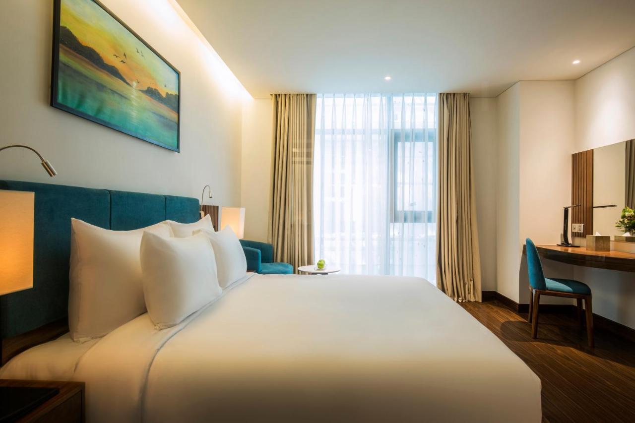 Maximilan Hotel Da Nang