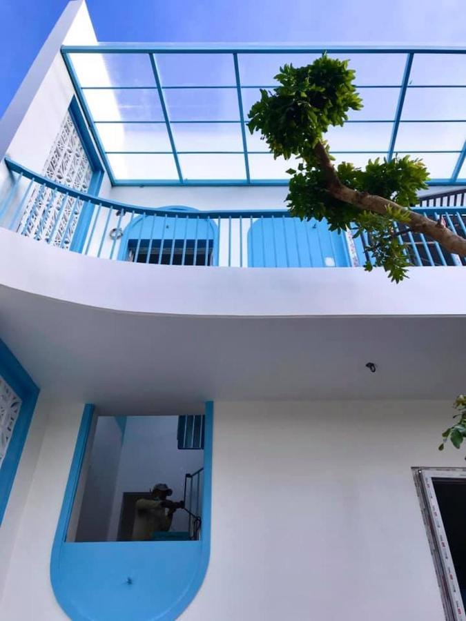 Co Tu's Homestay