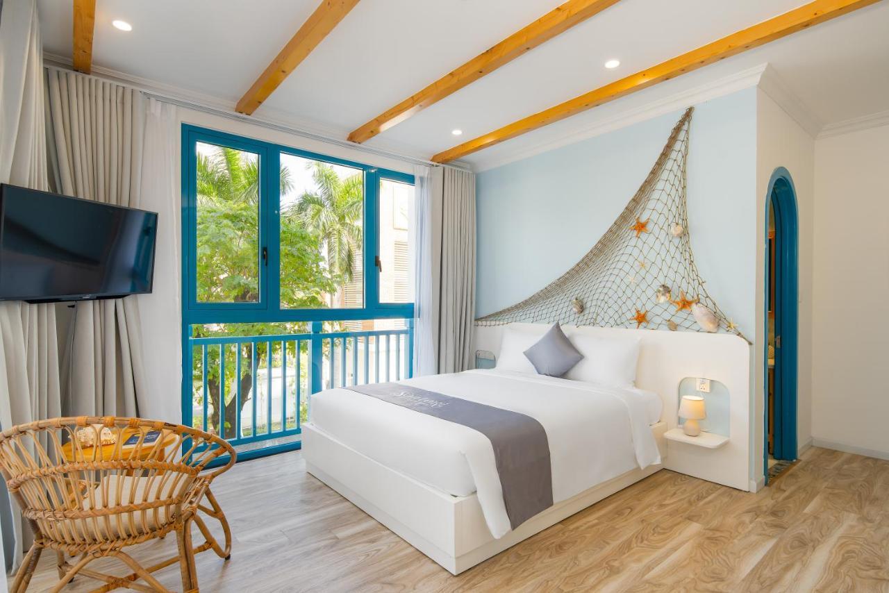 Santori And 4* Đà Nẵng