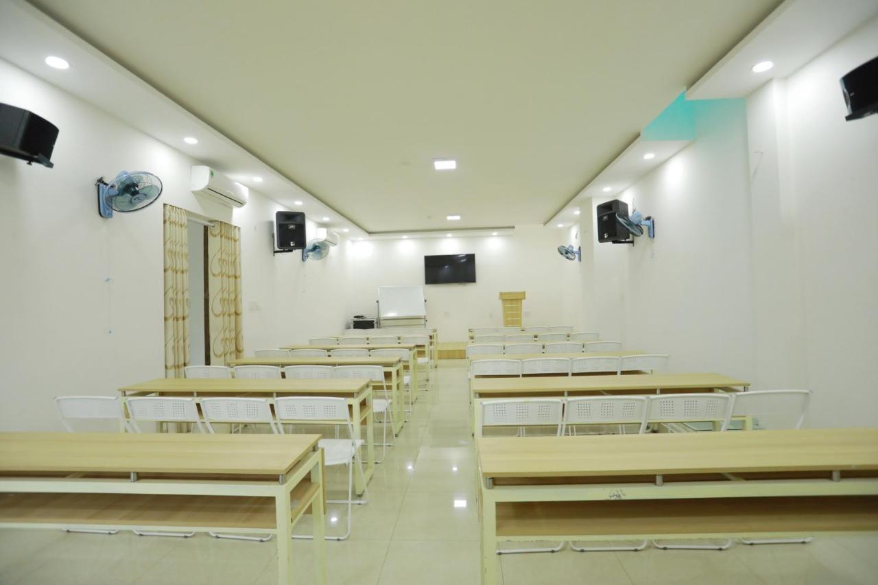 Khách sạn Lys