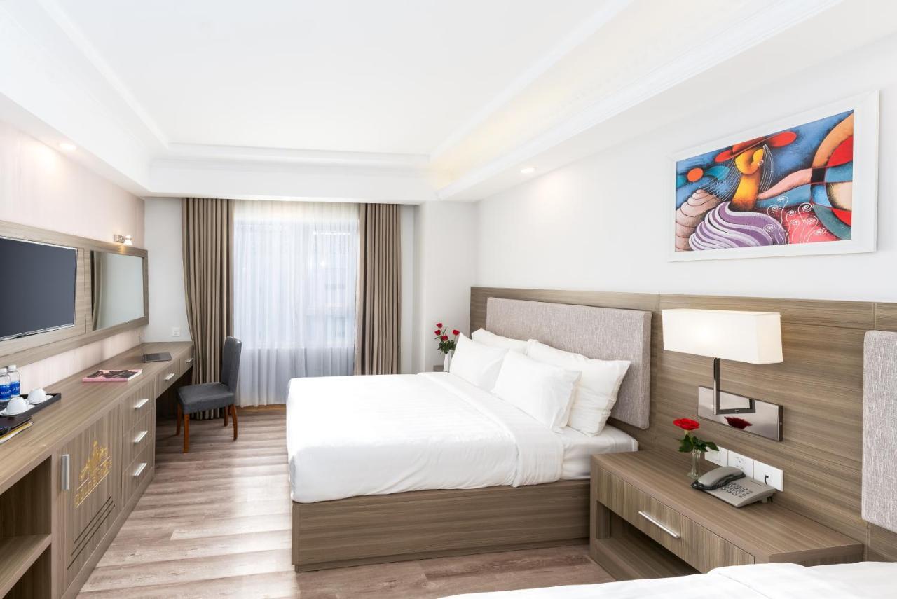Hotel Golden Rose
