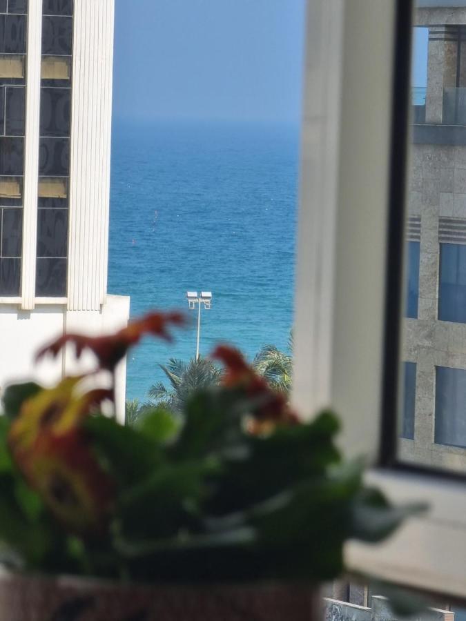 Delicate Serviced And 3* Da Nang