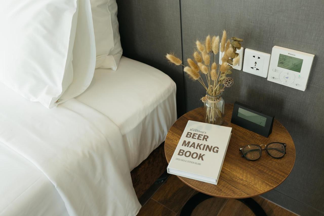 Hotel Em Oi Boutique 4*