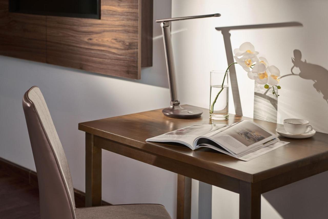 Hotel Vias - Transportation Included 5*