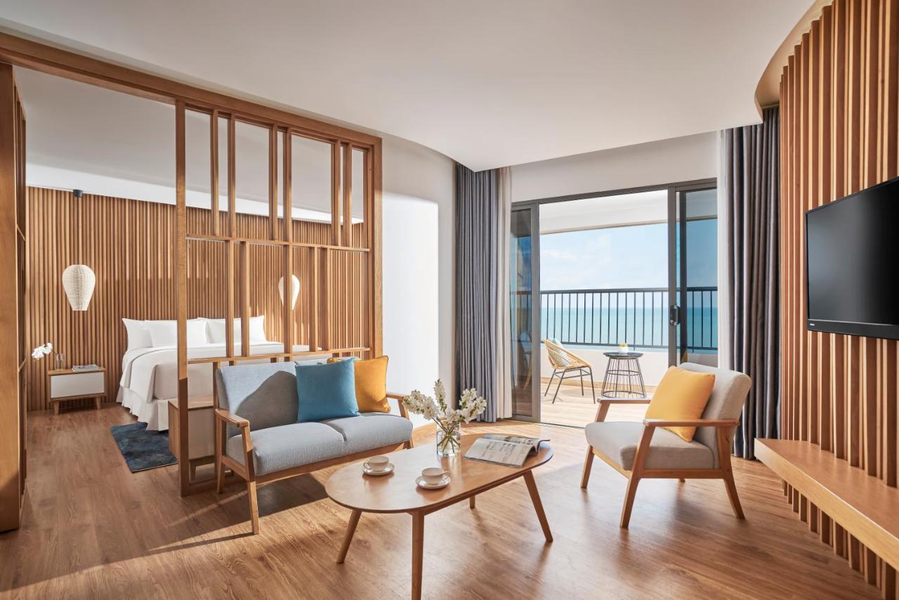 Vias - Transportation Included Hotel